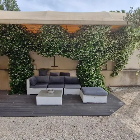 La Jasmin - Rendez-vous En Provence * Monteux